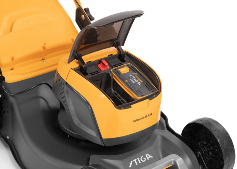 Zāles pļāvējs Stiga Collector 48 S AE Kit ( ar akumulatoru un lādētāju )