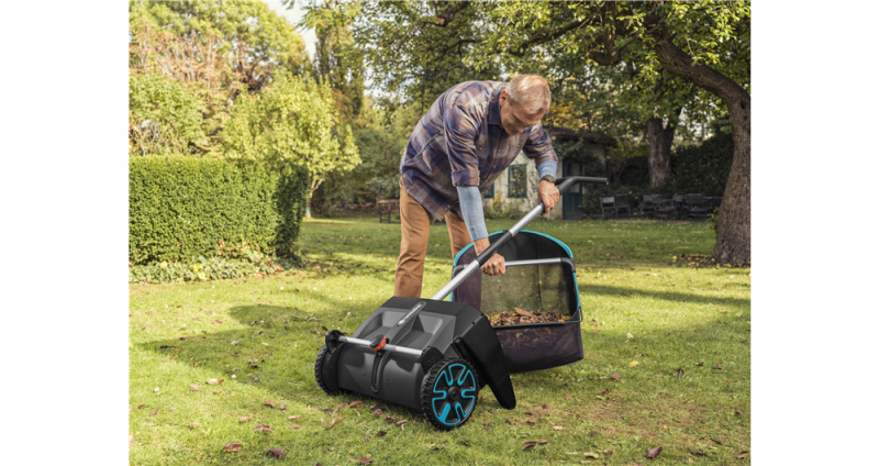 Manuālais lapu un zāles savācējs