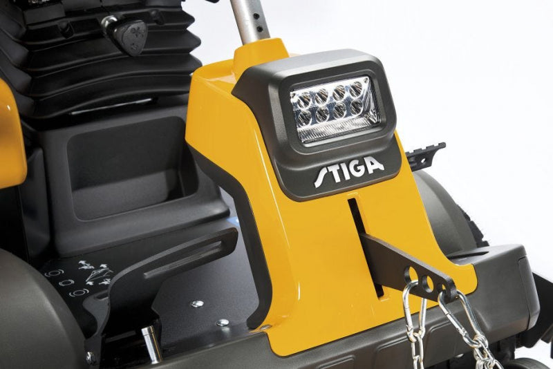 Raiders Stiga PARK PRO 900 AWX (bez pļaušanas iekārtas)