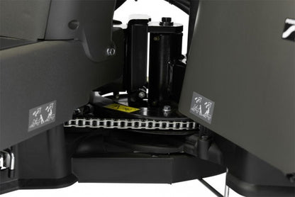 Raiders Stiga PARK SPECIAL (bez pļaušanas iekārtas)