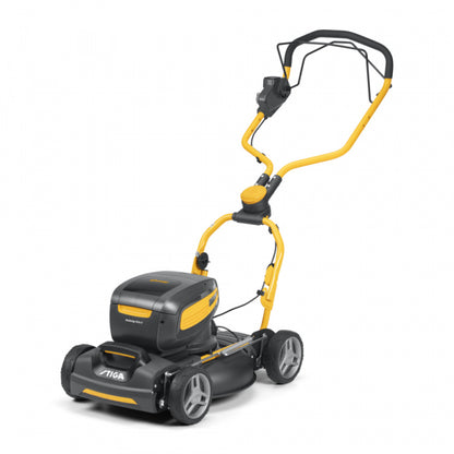 Zāles pļāvējs Stiga Multiclip 747e V ar akumulatoru un lādētāju